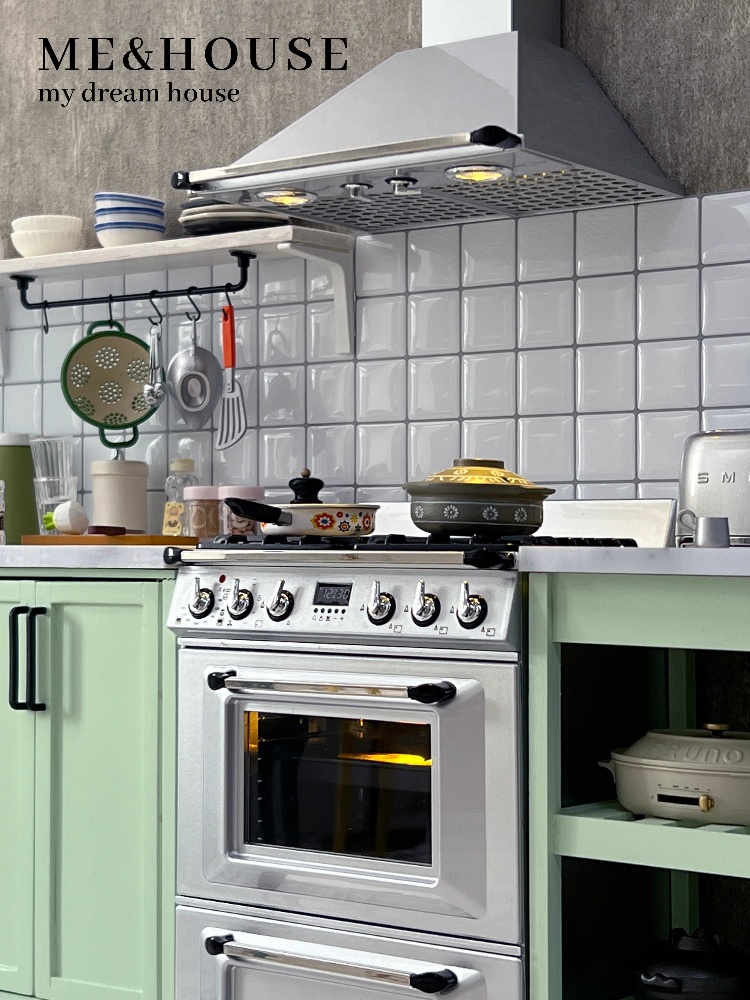 Kitchen Uncle - 1:6 Alloy Stove Oven Range Hood