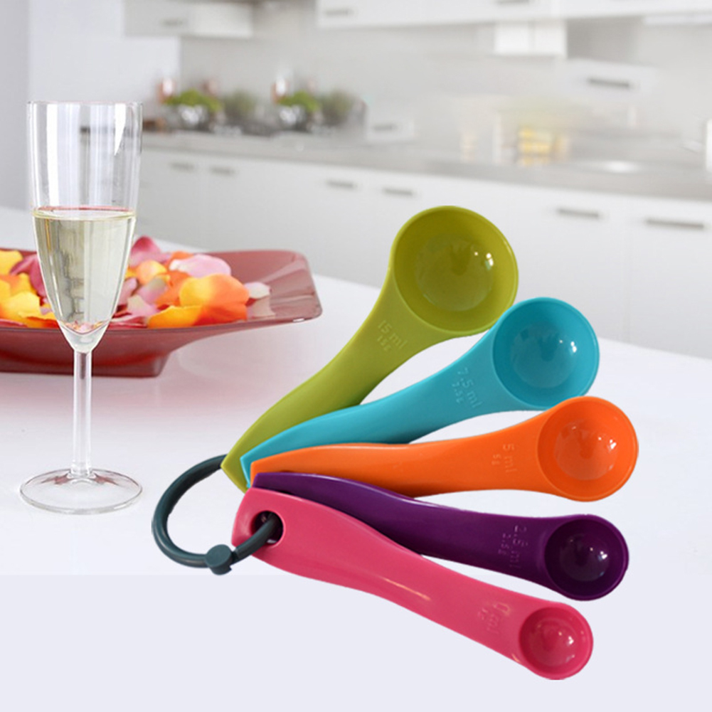 5-Piece Colorful Salt Oil Spoo - Kitchen Baking Utensil Set 리뷰 및 가격