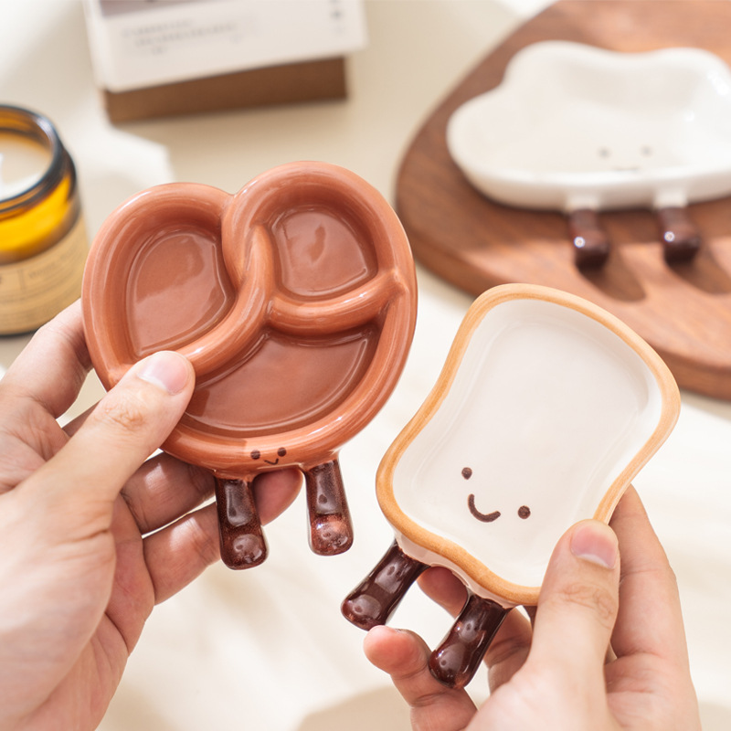 1PC Cute Mini Cartoon Bread Ce - Kitchen Baking Dishes 리뷰 및 가격